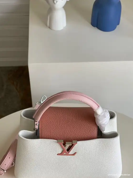 Official oldcobbler BB CAPUCINES LOUIS VUITTON 0626